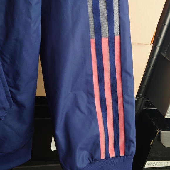 Adidas Real Madrid Anthem Jacket - Picture 5 of 6